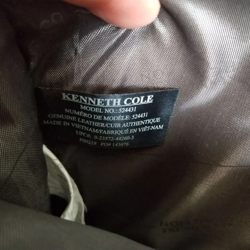 Kenneth Cole Reaction Mens Show Business - 4 Double Gusset Flapover Laptop Bag